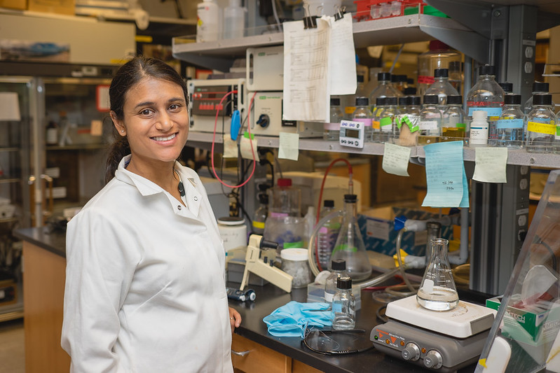 Priya Shah in the lab